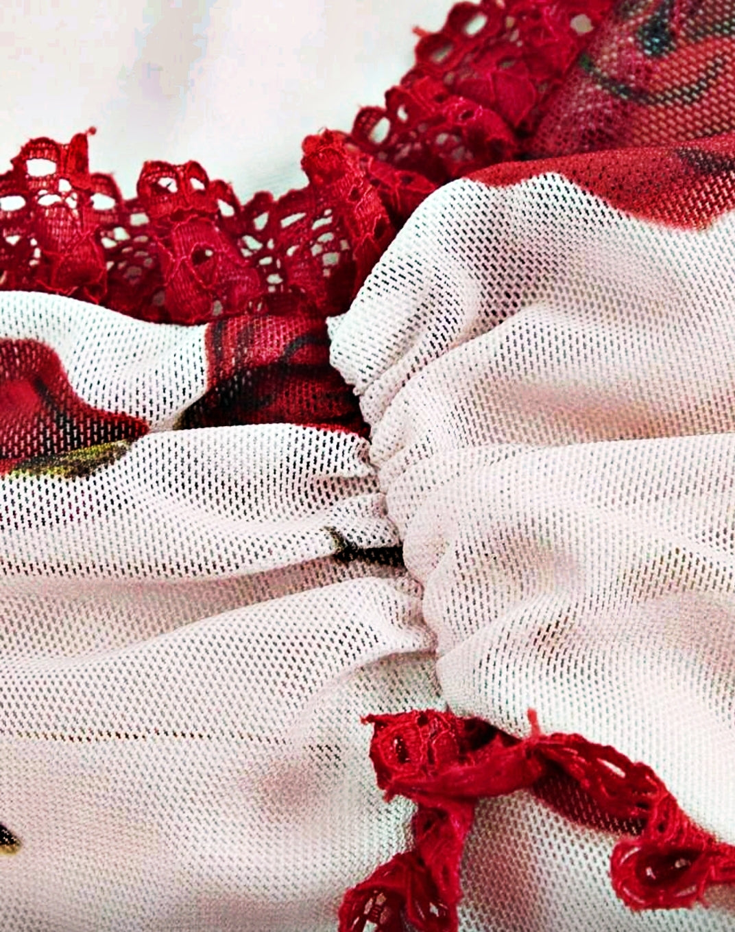 Roses de Versailles – Kraliyet Gülleri Elbisesi