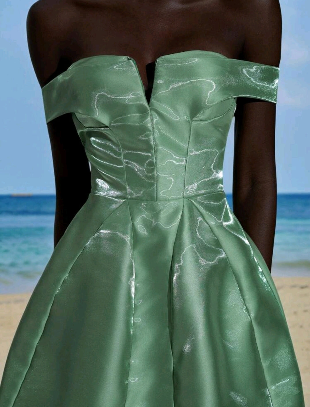 Nova Elegant Elbise