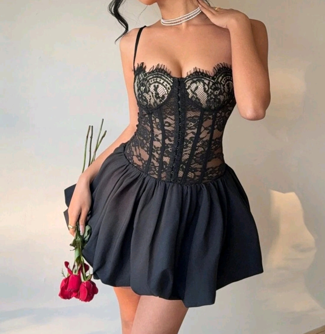 Matilda Black Lace Elbise