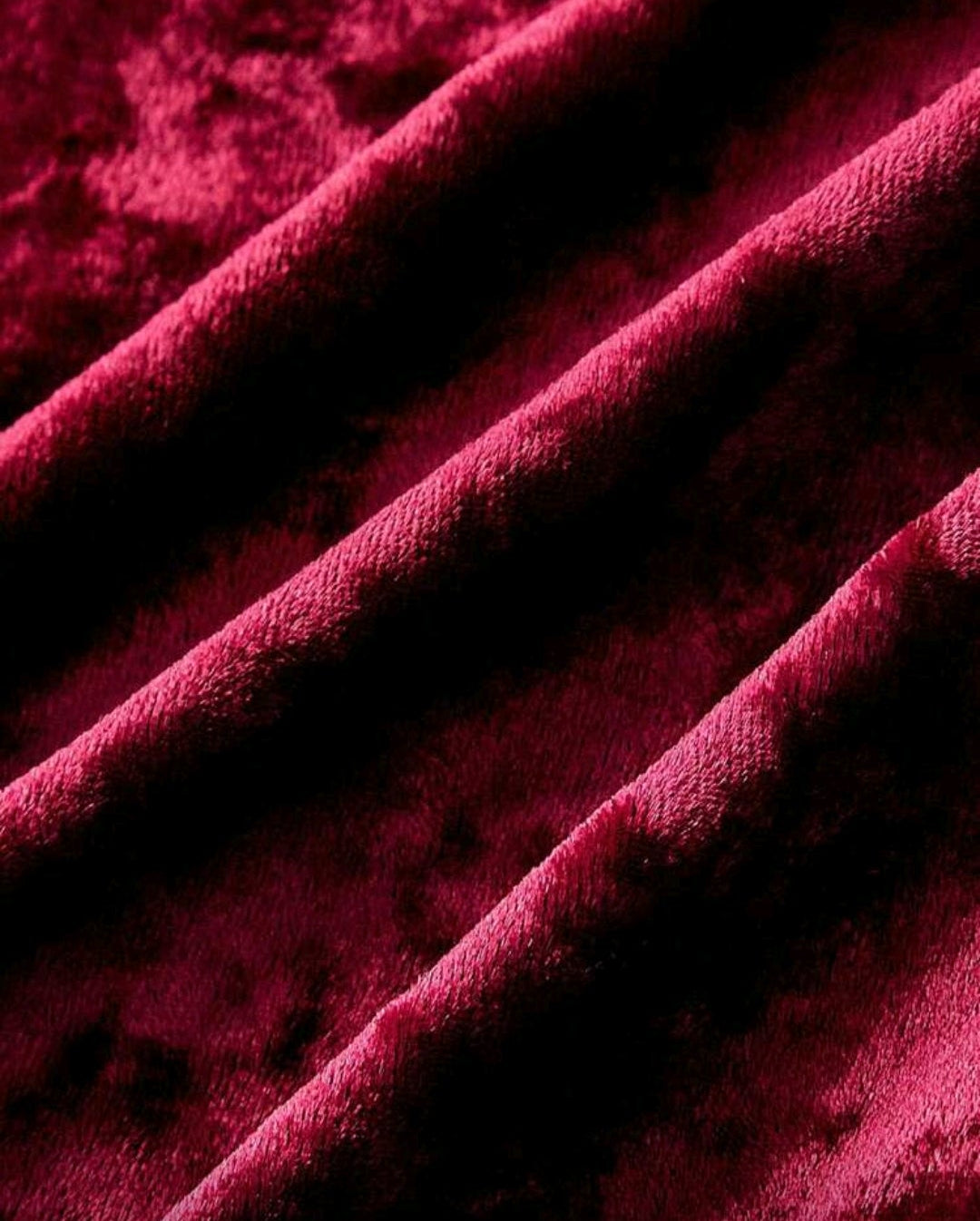 Crimson Empress – Barok Kadife Elbise