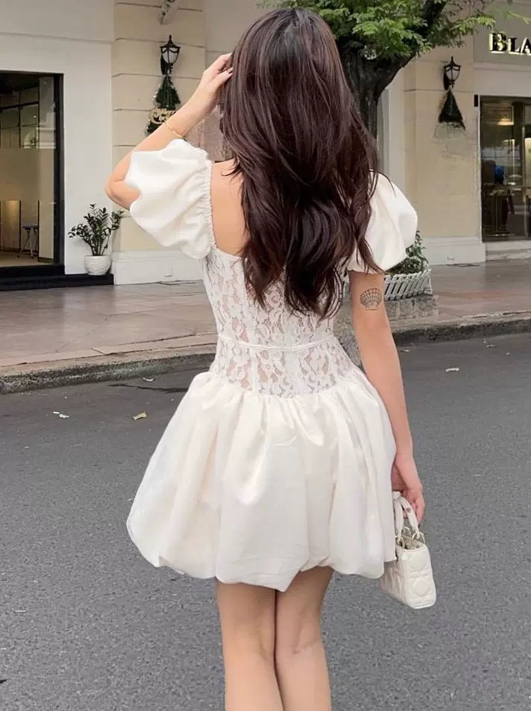 Antonella Elbise