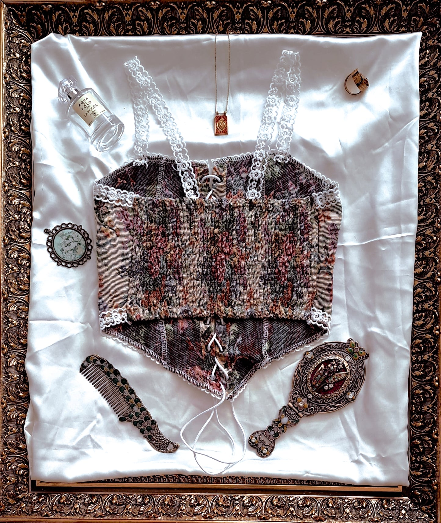 Antik Vintage Büstiyer Korse Askılı